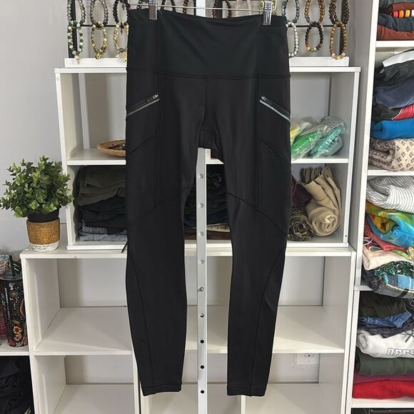 Lululemon Toasty Tech Tight II Black size 6 (small) $138 msrp - Picture 3 of 10